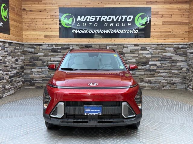 Certified 2024 Hyundai Kona SEL AWD/4WD image 3