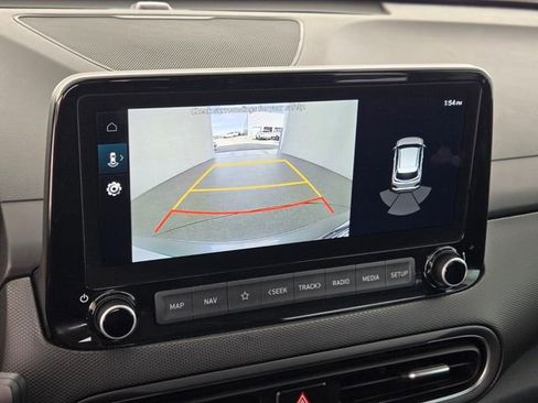 Used 2022 Hyundai Kona Limited image 23