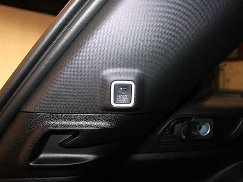 New 2026 Jeep Grand Cherokee Altitude AWD/4WD image 33