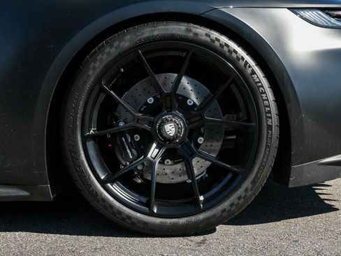 Certified 2024 Porsche 911 GT3 image 33