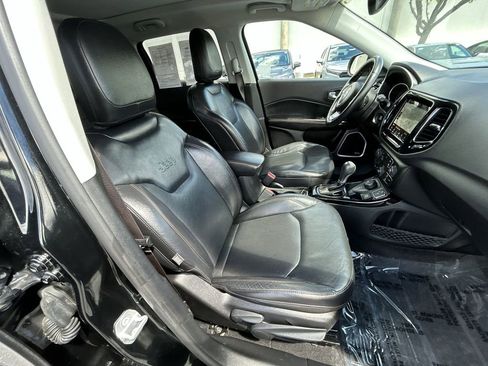 Used 2018 Jeep Compass Limited w/ Navigation Group image 26