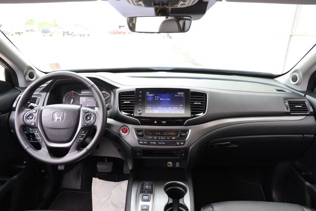 Certified 2023 Honda Ridgeline RTL image 12