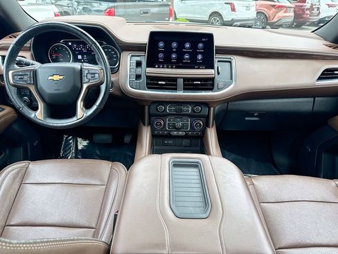 Used 2021 Chevrolet Tahoe High Country w/ Premium Package AWD/4WD image 24