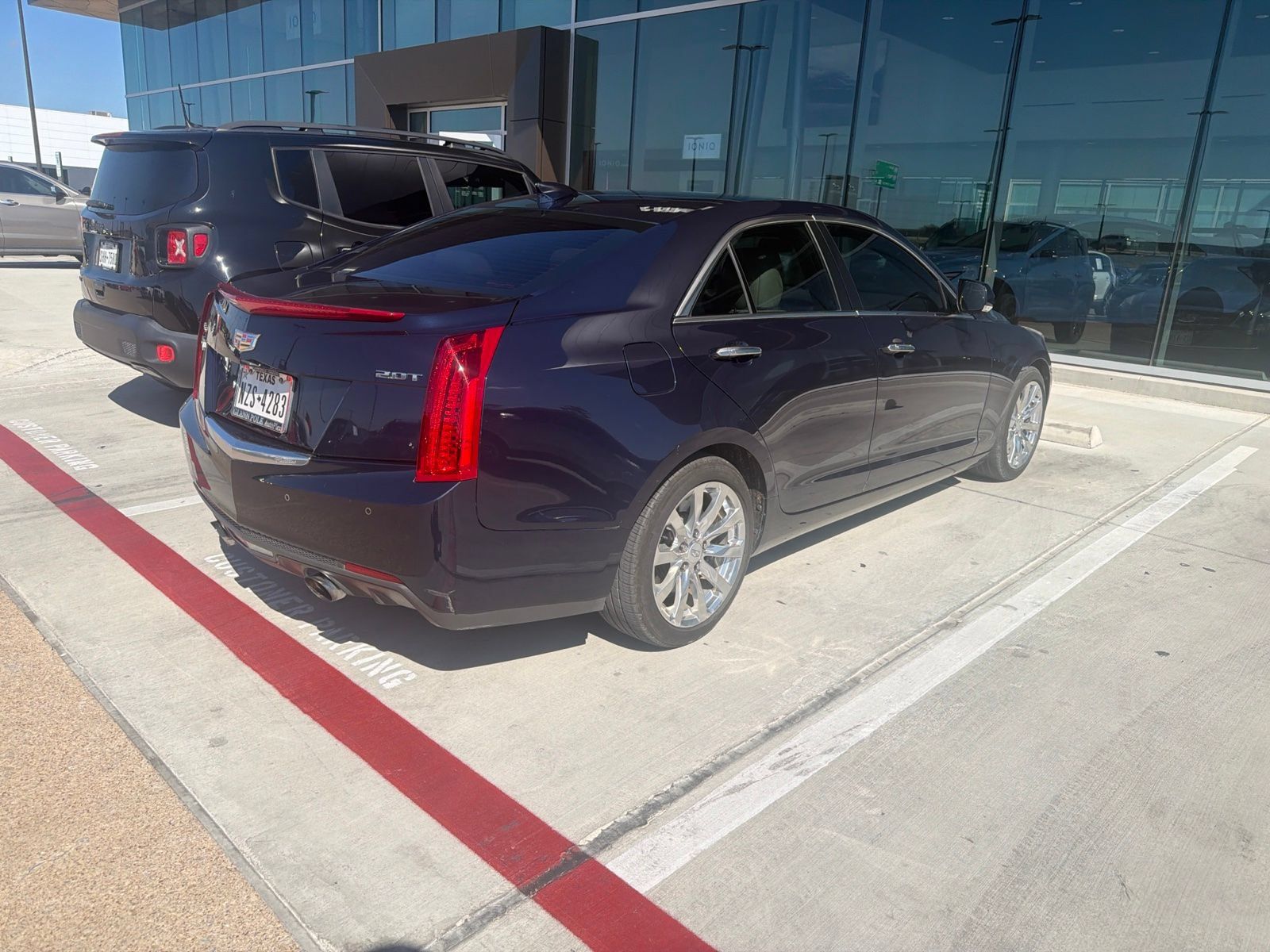 Used 2017 Cadillac ATS Luxury RWD image 5
