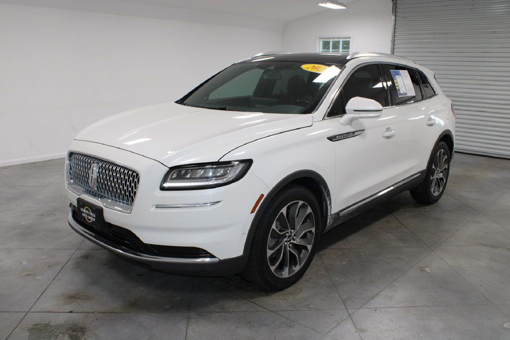 Used 2022 Lincoln Nautilus Reserve w/ Equipment Group 201A FWD image 4