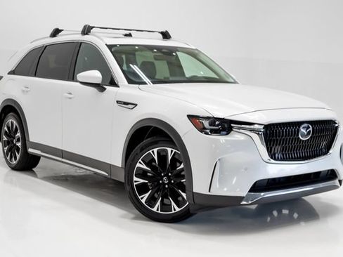 Used 2024 MAZDA CX-90 Plug-In Hybrid w/ Premium Pkg AWD/4WD image 5