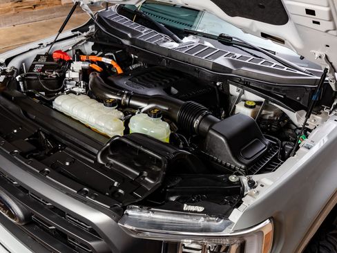 Used 2023 Ford F150 XLT w/ Equipment Group 302A High image 40