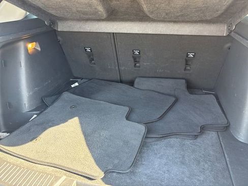 Used 2025 Chevrolet Trax LT FWD image 19