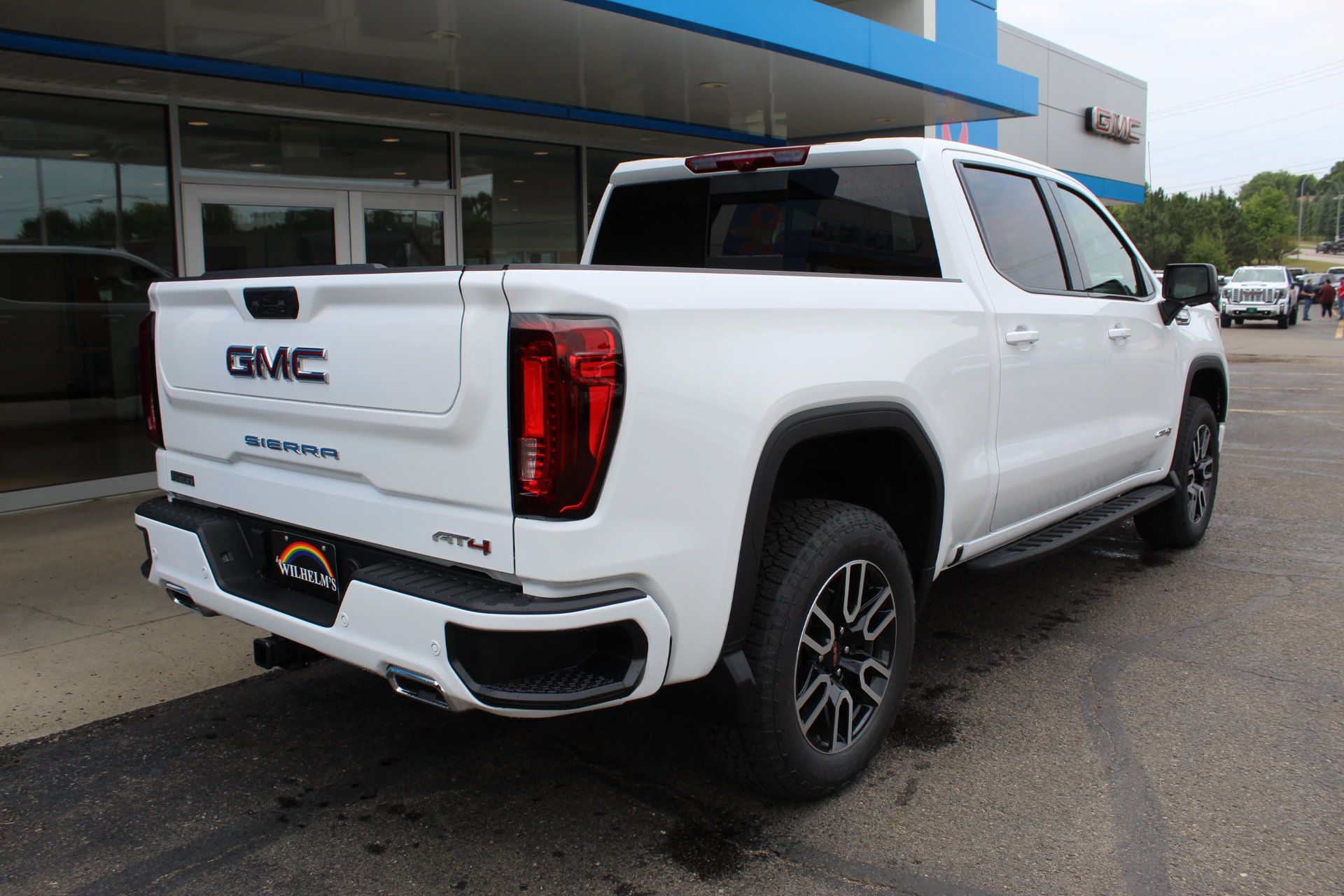 New 2026 GMC Sierra 1500 AT4 w/ AT4 Premium Package AWD/4WD image 3
