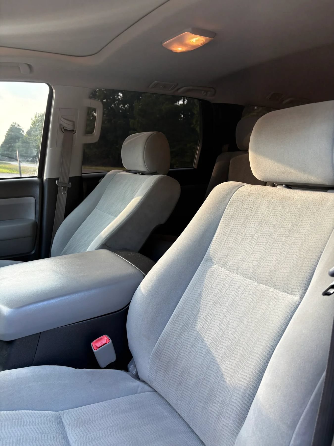 Used 2016 Toyota Sequoia SR5 AWD/4WD image 10