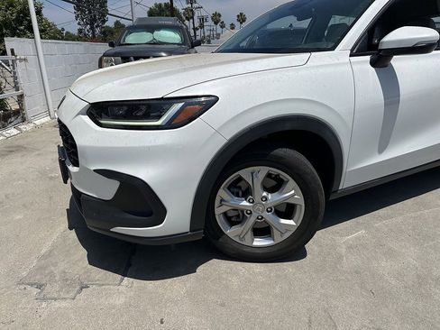 Used 2024 Honda HR-V LX image 6