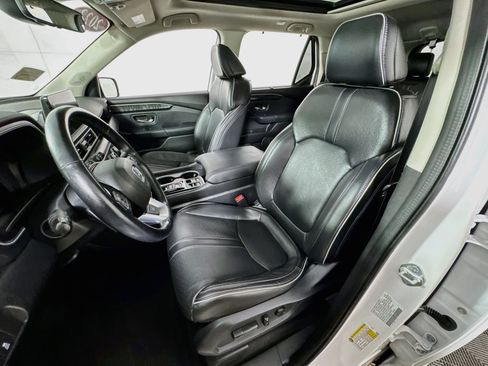 Used 2023 Honda Pilot Elite image 17