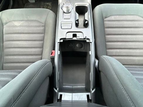 Used 2017 Ford Fusion SE w/ Fusion SE Technology Package FWD image 35