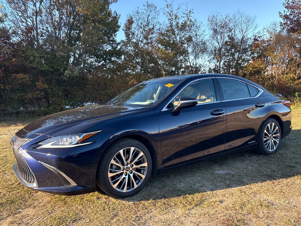 Used 2021 Lexus ES 300h w/ Premium Package FWD image 13