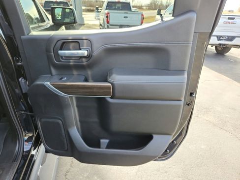 Used 2021 Chevrolet Silverado 1500 LT Trail Boss w/ Convenience Package II image 48