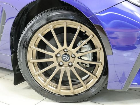 Used 2023 Toyota GR86 RWD image 11