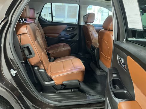 Used 2019 Chevrolet Traverse High Country AWD/4WD image 29