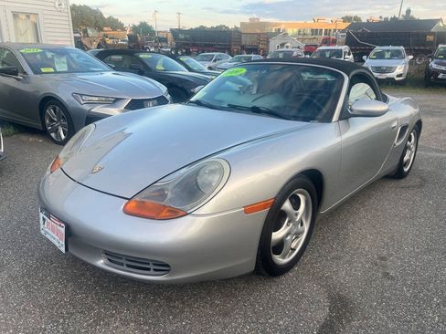 Used 2000 Porsche Boxster RWD image 24