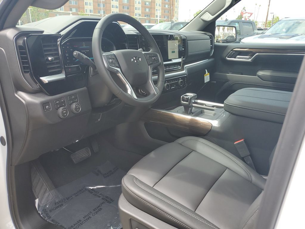 New 2026 Chevrolet Silverado 1500 RST w/ Z71 Off-Road Package AWD/4WD image 20