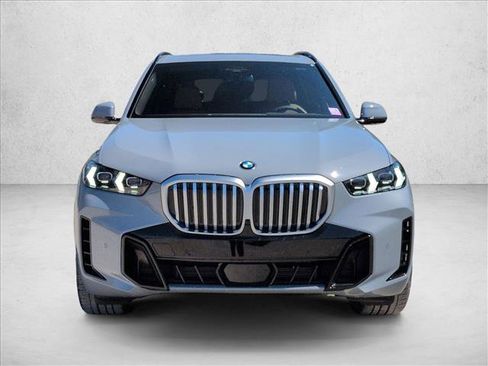 New 2026 BMW X5 xDrive40i w/ M Sport Package image 6