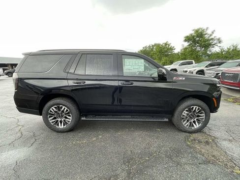 New 2026 Chevrolet Tahoe Z71 w/ Comfort Package AWD/4WD image 8