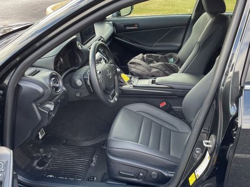Used 2024 Lexus IS 350 F Sport image 2
