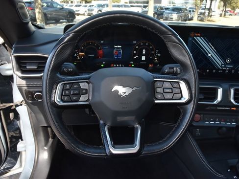 Certified 2025 Ford Mustang Premium image 21