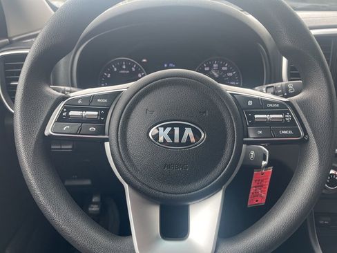 Used 2022 Kia Sportage LX image 20