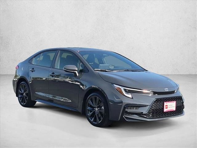 Certified 2026 Toyota Corolla SE w/ SE Premium Package FWD image 3