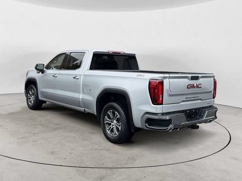 Used 2020 GMC Sierra 1500 SLT w/ X31 Off-Road Package AWD/4WD image 3