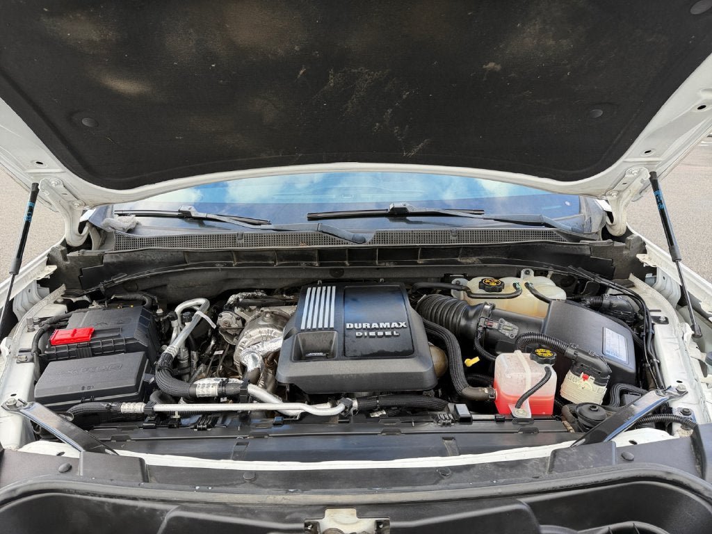 Used 2021 Chevrolet Suburban LT AWD/4WD image 30