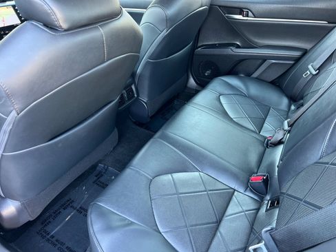 Used 2019 Toyota Camry XLE w/ Driver Assist Package FWD image 11