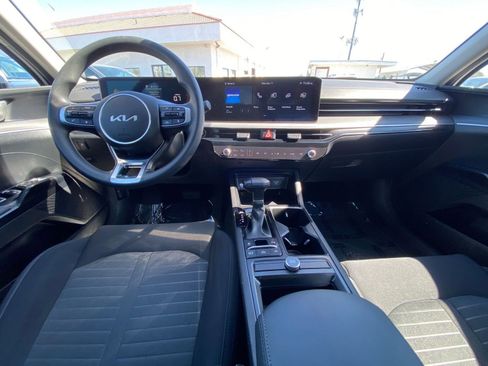 Used 2025 Kia K5 LXS image 32