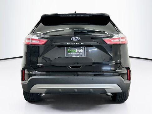Used 2024 Ford Edge SEL AWD/4WD image 7