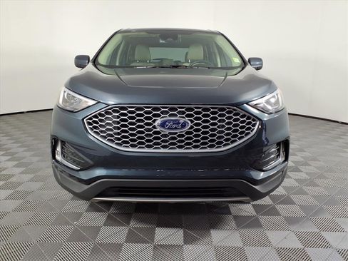 Used 2024 Ford Edge SEL w/ Convenience Package image 2