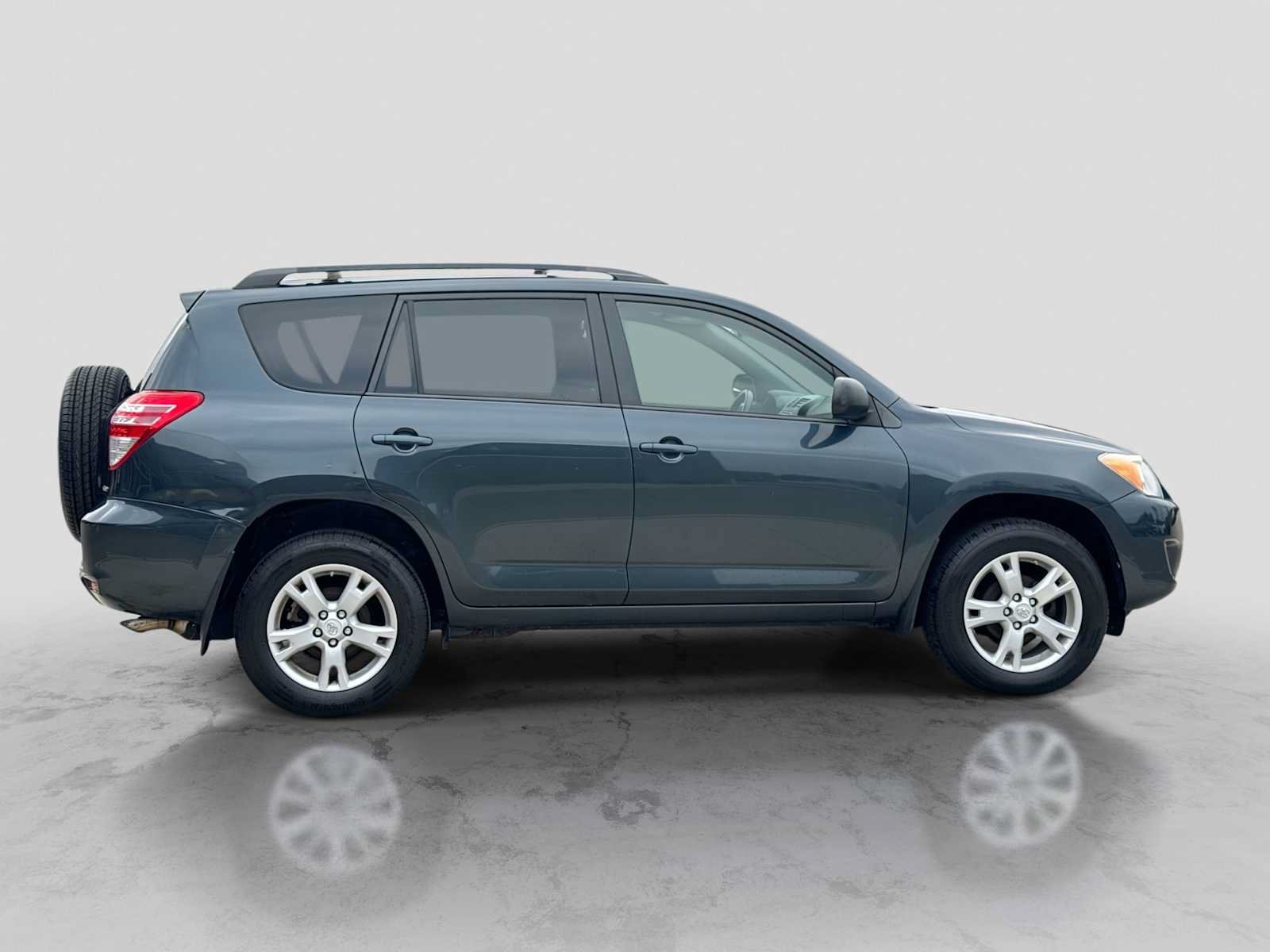 Used 2012 Toyota RAV4 4WD w/ Upgrade Value Pkg image 7