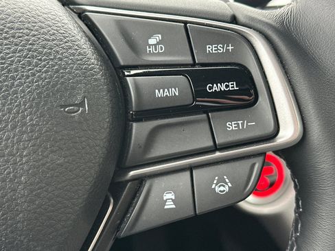 Used 2019 Honda Accord Touring image 27