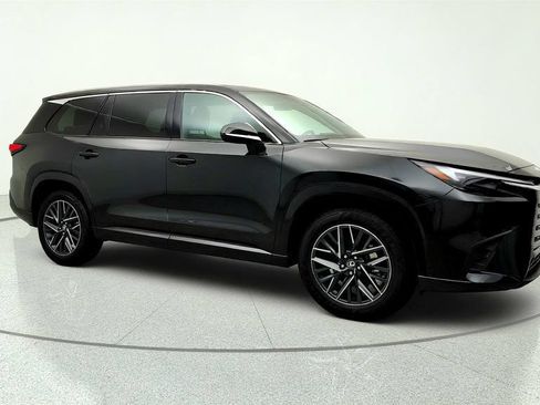 Used 2025 Lexus TX 350 AWD w/ Technology Package image 3