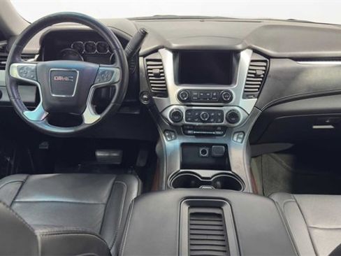 Used 2016 GMC Yukon XL SLT w/ Open Road Package image 18