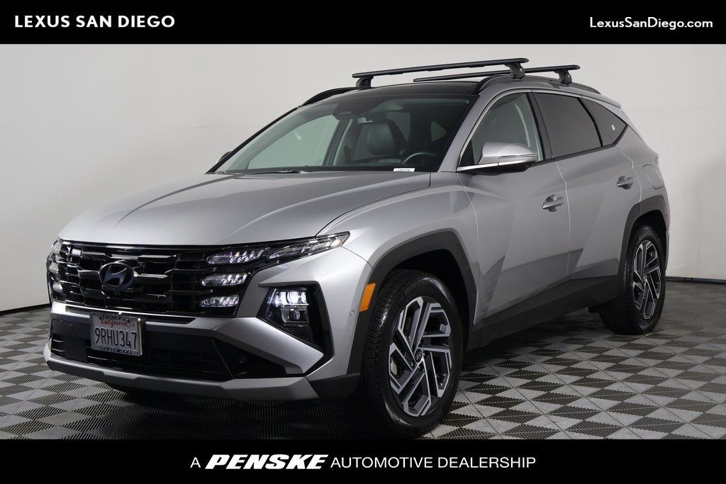 Used 2025 Hyundai Tucson Limited AWD/4WD image 1