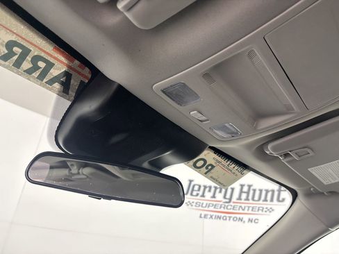 Used 2024 Ford Maverick Lariat w/ Black Appearance Package image 19