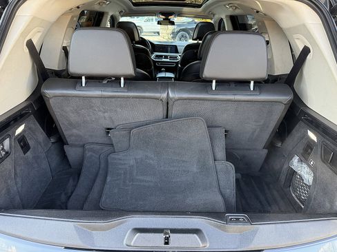 Used 2020 BMW X7 xDrive40i w/ Luxury Seating Package image 23