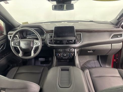 Certified 2024 Chevrolet Tahoe Z71 w/ Luxury Package image 17