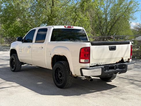 Used 2011 GMC Sierra 1500 SLT AWD/4WD image 7