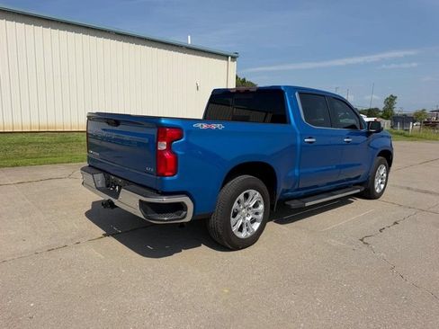 Used 2023 Chevrolet Silverado 1500 LTZ w/ Technology Package AWD/4WD image 3