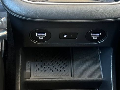 Certified 2024 Hyundai Ioniq 5 SEL RWD image 38