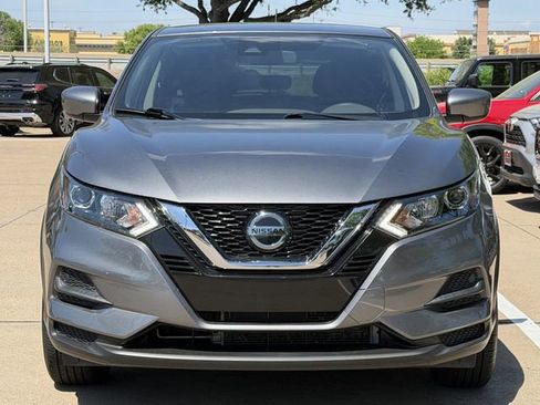 Used 2021 Nissan Rogue Sport S image 7