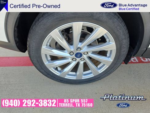 Used 2021 Ford Escape Titanium w/ Titanium Elite Package FWD image 21