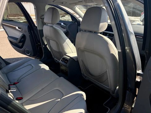 Used 2016 Audi A4 2.0T Premium Plus w/ Technology Package image 23