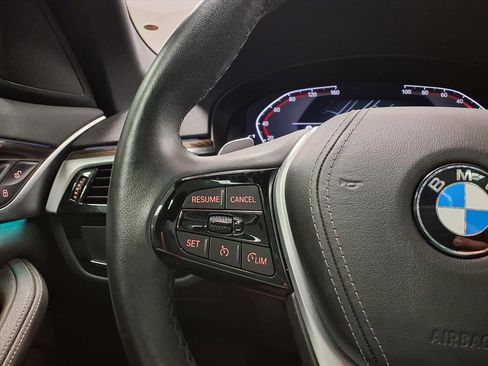 Used 2021 BMW 540i w/ Convenience Package image 30